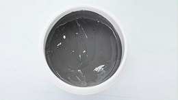 What are some specific cases of the influence of solder paste viscosity on soldering quality?