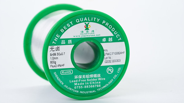 Halogen-free, environmentally friendly and lead-free solder wire