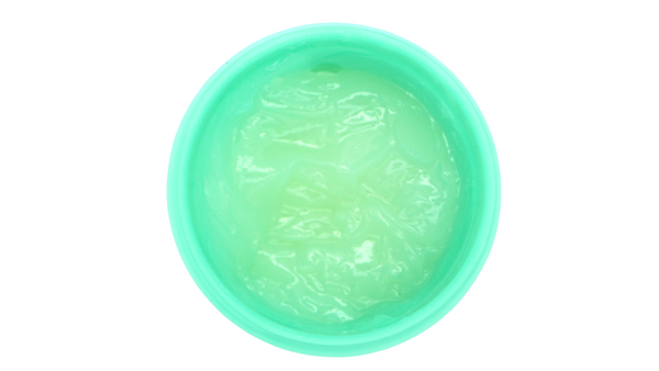Zero-halogen lead-free solder paste that requires no cleaning