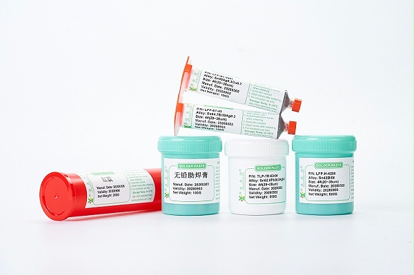 Dispensing solder paste