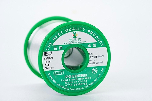 Low-temperature, environmentally friendly lead-free solder wire