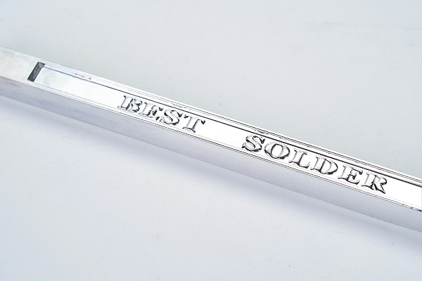 There are lead-tin bars