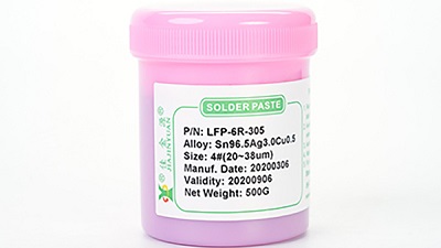 What are the requirements for using solder paste in the installation of LED chips