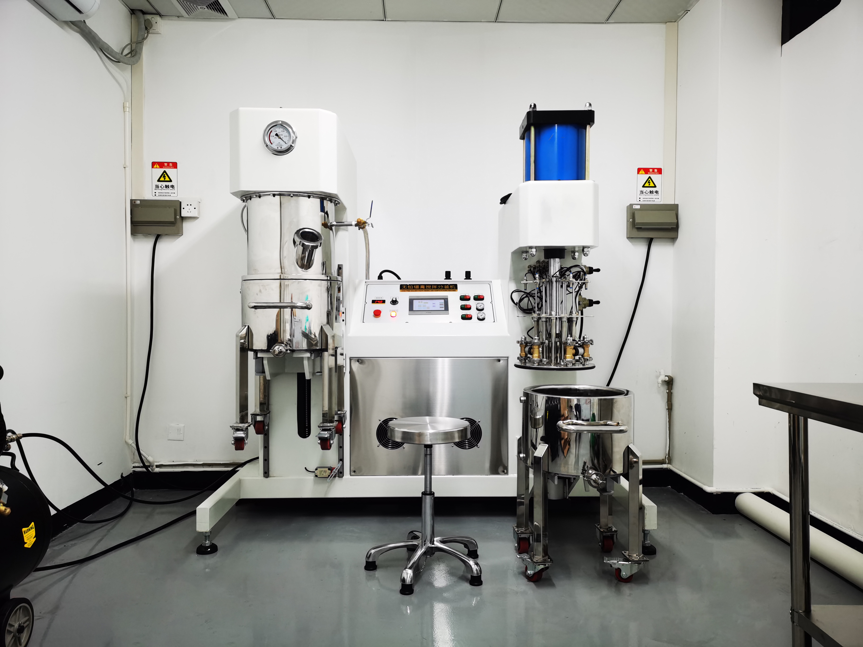JJY vacuum stirring tank and syringe filling integrated machine