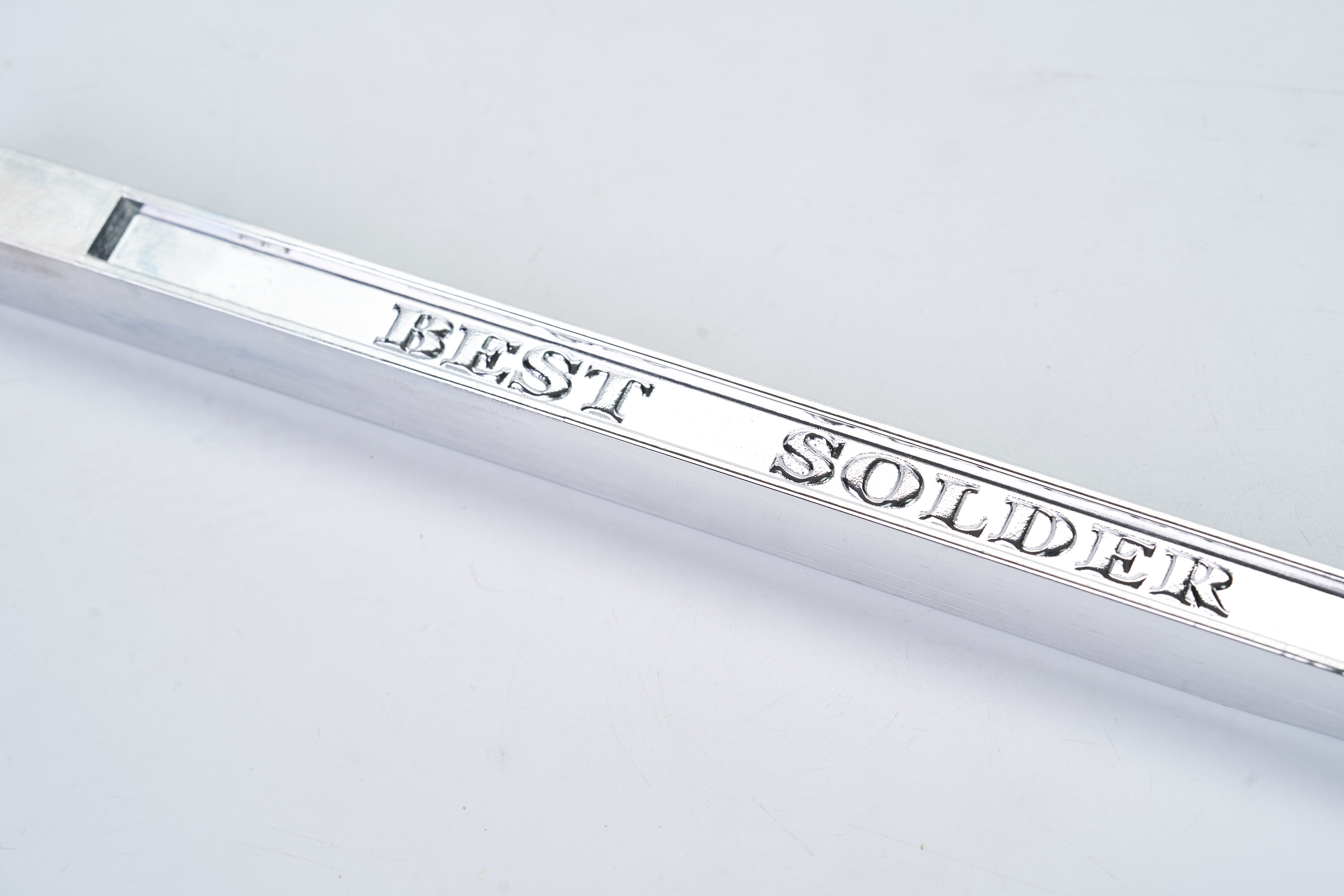 There are lead-tin bars