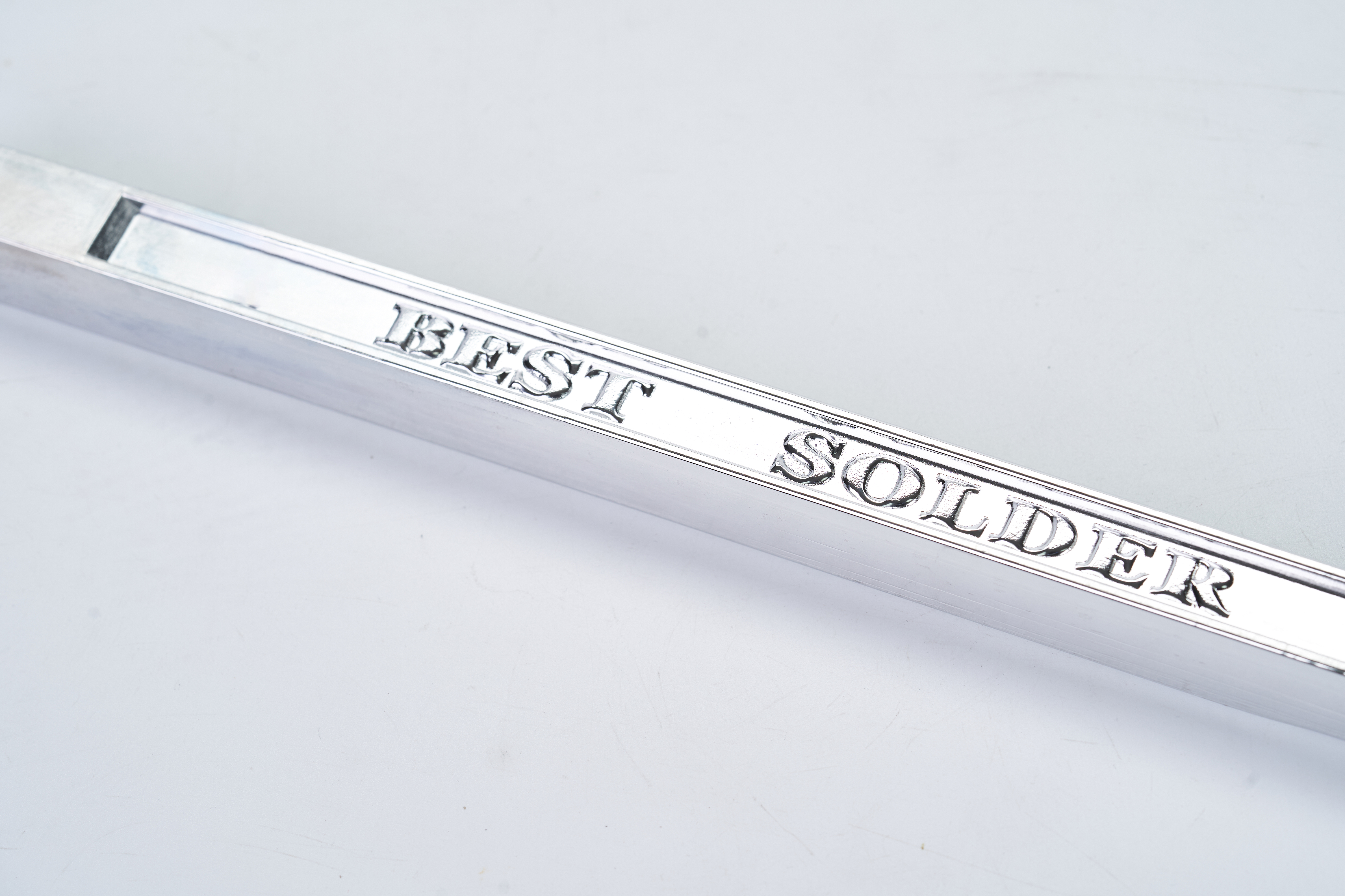 There are lead-tin bars