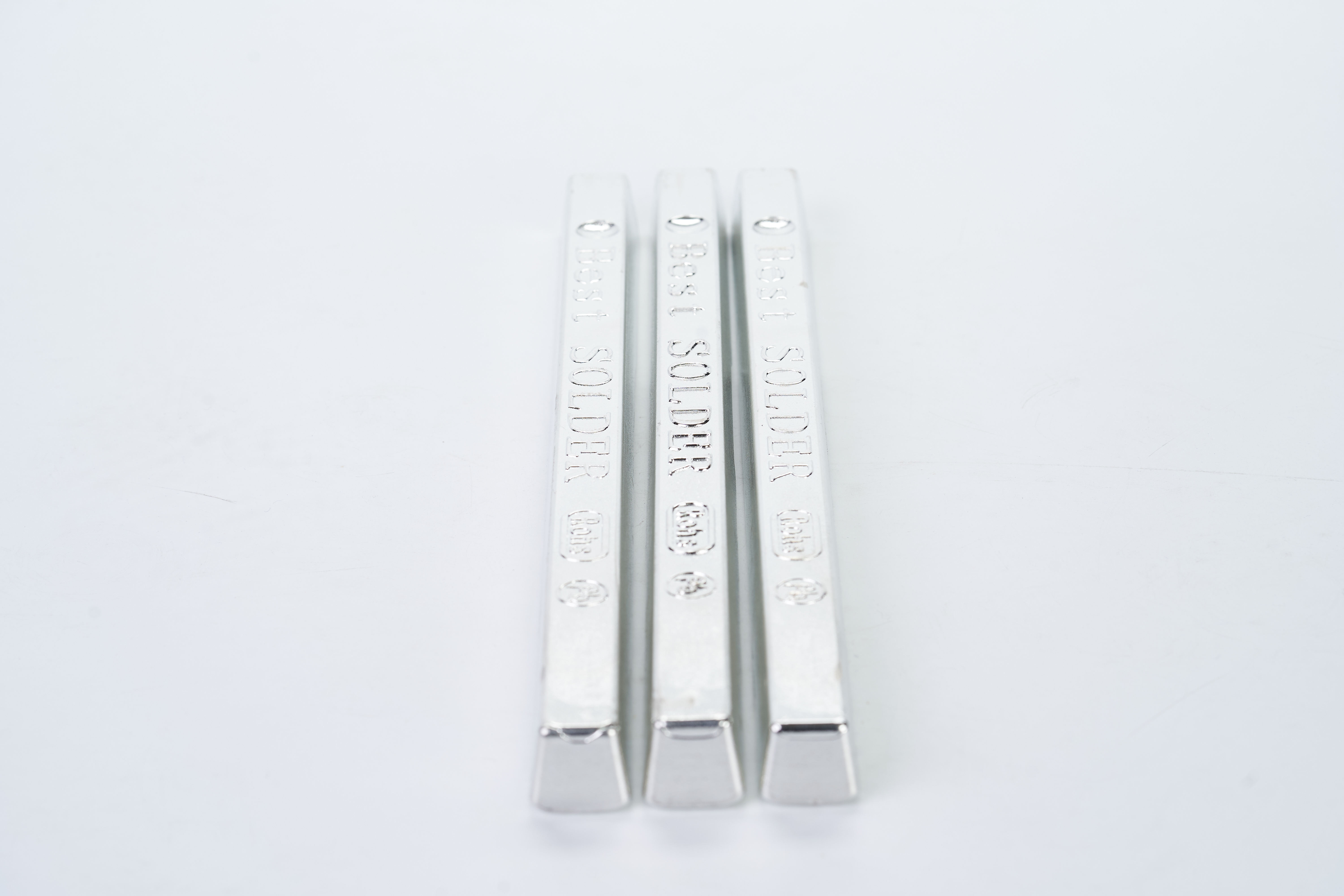 Lead-free tin bar Sn99.3Cu0.7